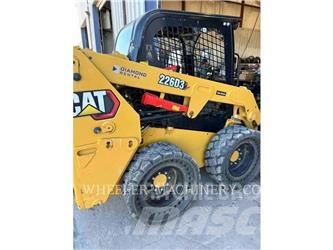 CAT 226D3 C1H2 Lietoti riteņu kompaktiekrāvēji