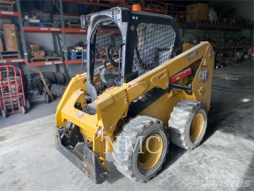 CAT 236D Lietoti riteņu kompaktiekrāvēji