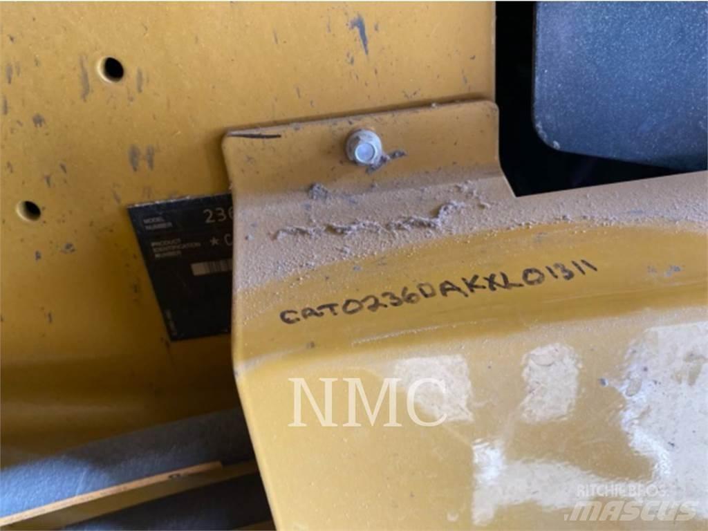 CAT 236D Lietoti riteņu kompaktiekrāvēji