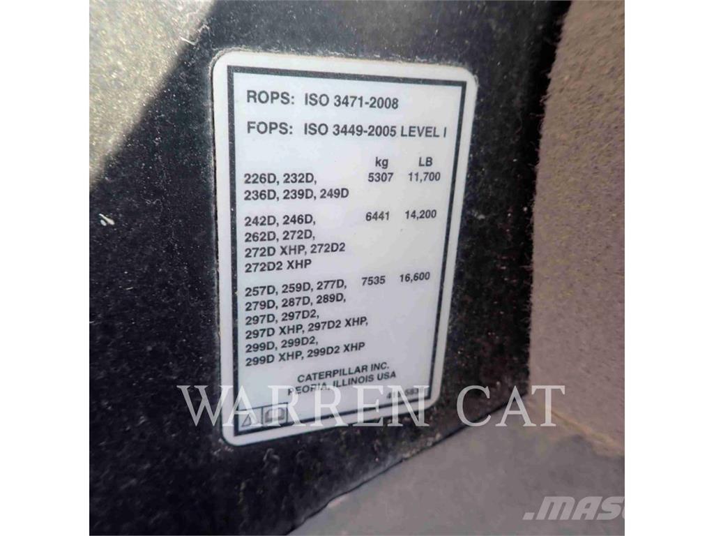 CAT 236D Lietoti riteņu kompaktiekrāvēji