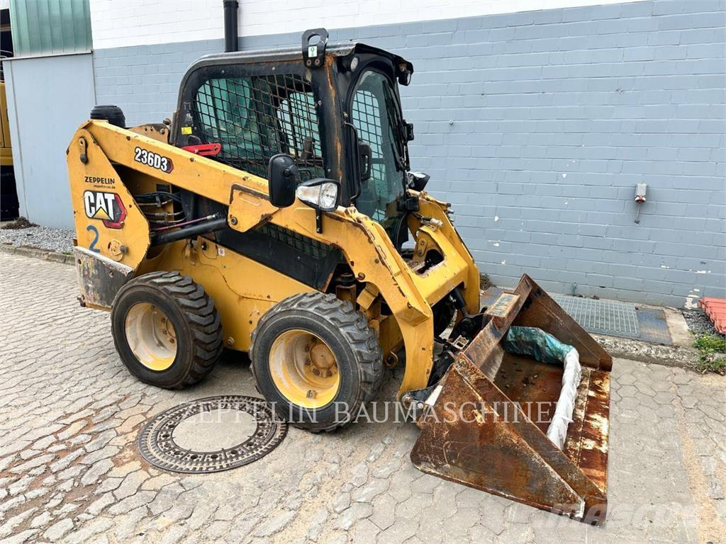 CAT 236D Lietoti riteņu kompaktiekrāvēji