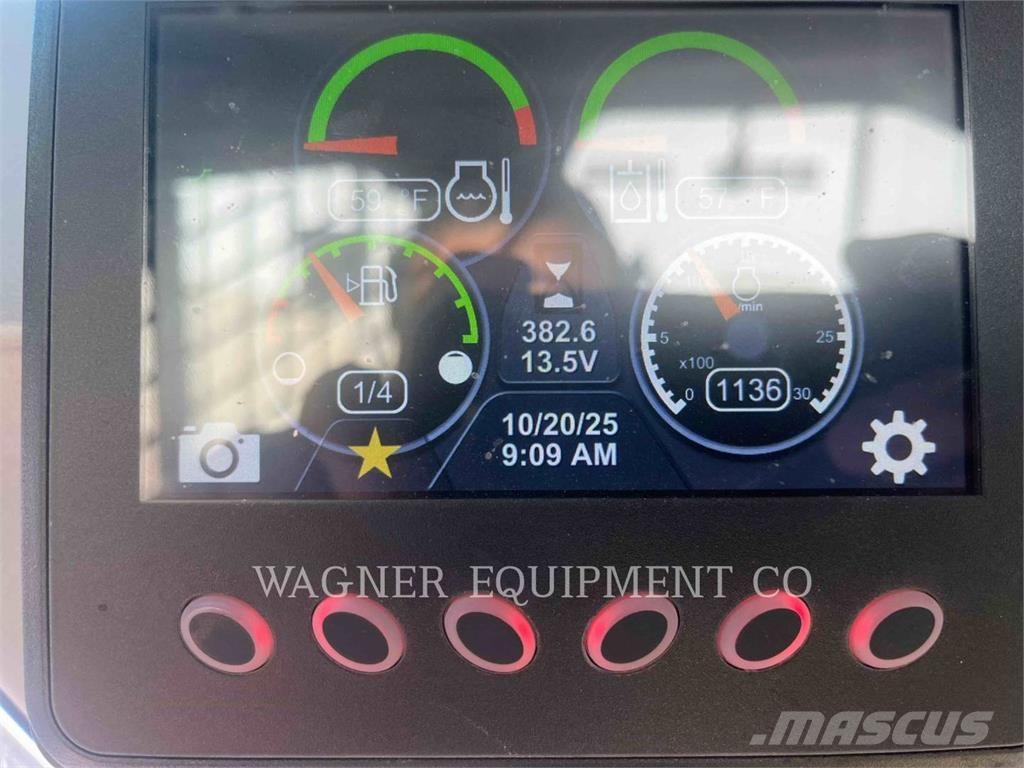 CAT 236D3 Lietoti riteņu kompaktiekrāvēji