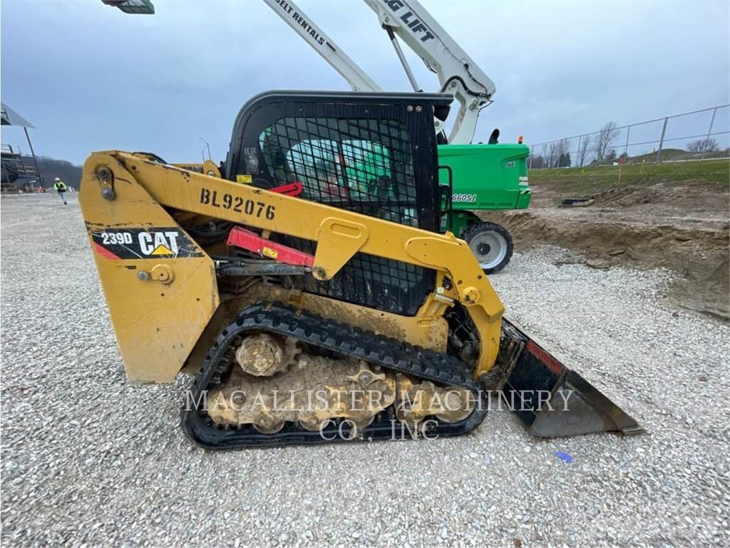 CAT 239D Kāpurķēžu iekrāvēji