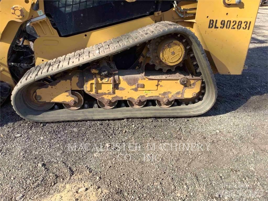 CAT 239D Kāpurķēžu iekrāvēji
