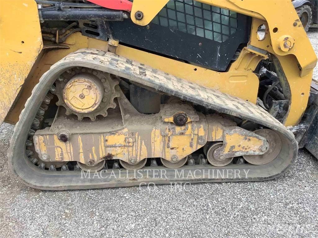 CAT 239D Kāpurķēžu iekrāvēji