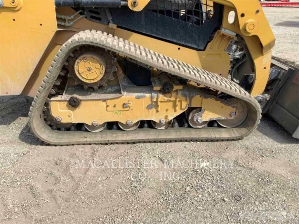 CAT 239D Kāpurķēžu iekrāvēji