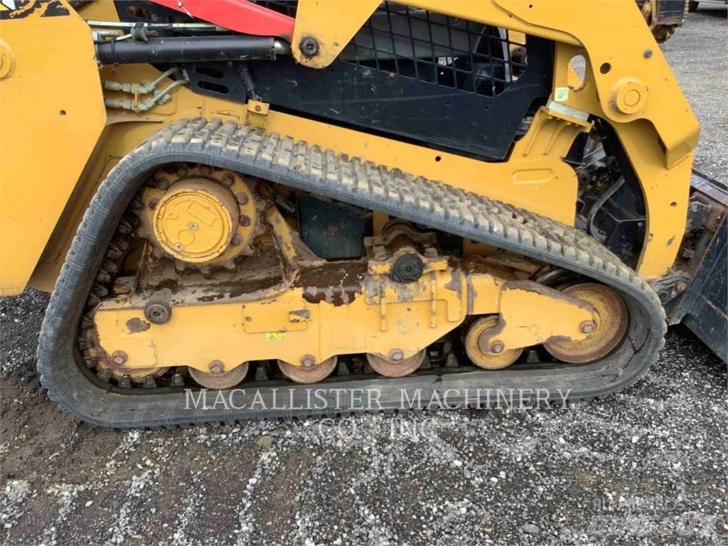 CAT 239D Kāpurķēžu iekrāvēji