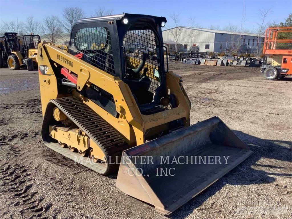 CAT 239D Kāpurķēžu iekrāvēji