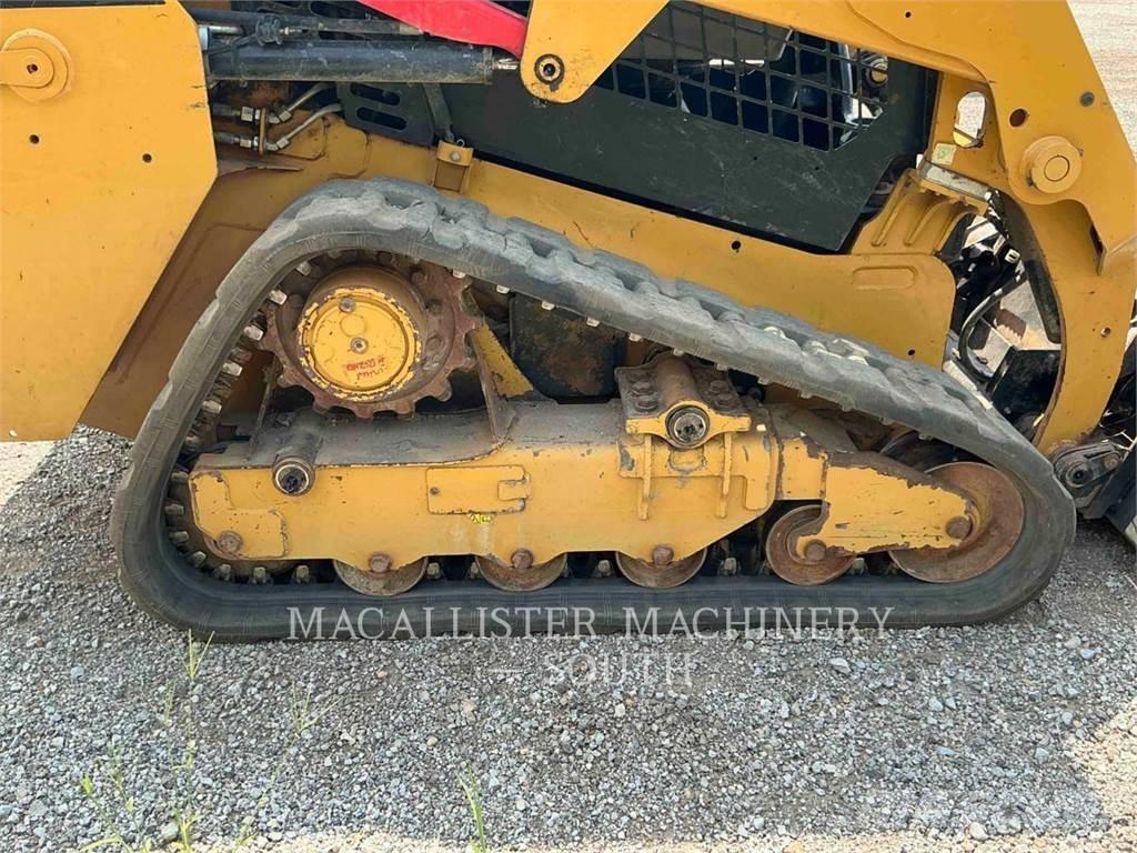 CAT 239D Kāpurķēžu iekrāvēji