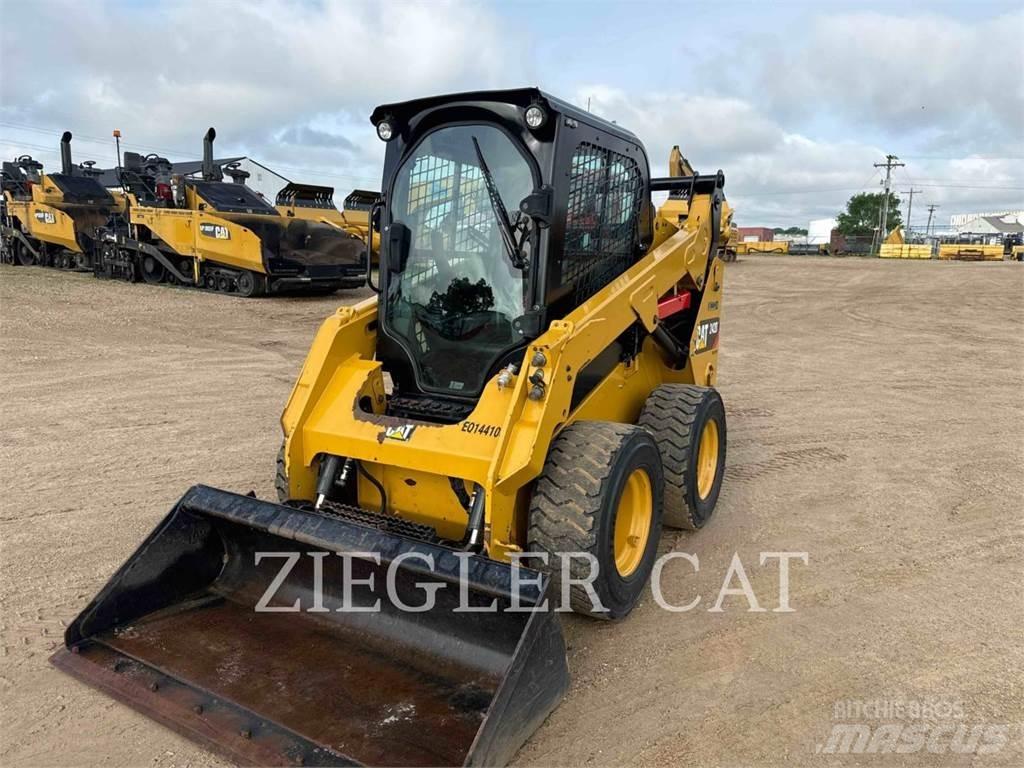 CAT 242D Lietoti riteņu kompaktiekrāvēji