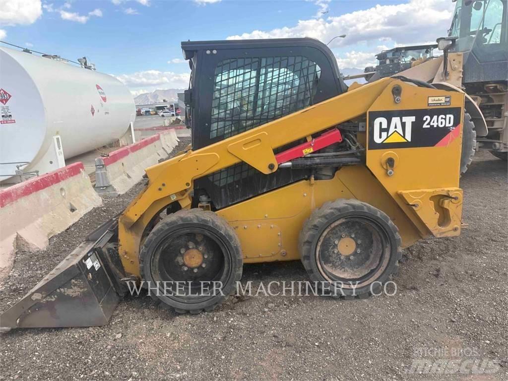 CAT 246D C3-H2 Lietoti riteņu kompaktiekrāvēji