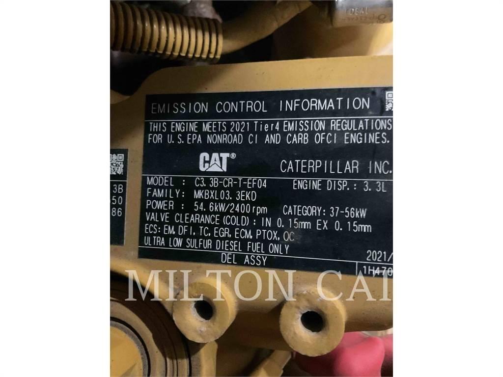 CAT 246D3 Lietoti riteņu kompaktiekrāvēji