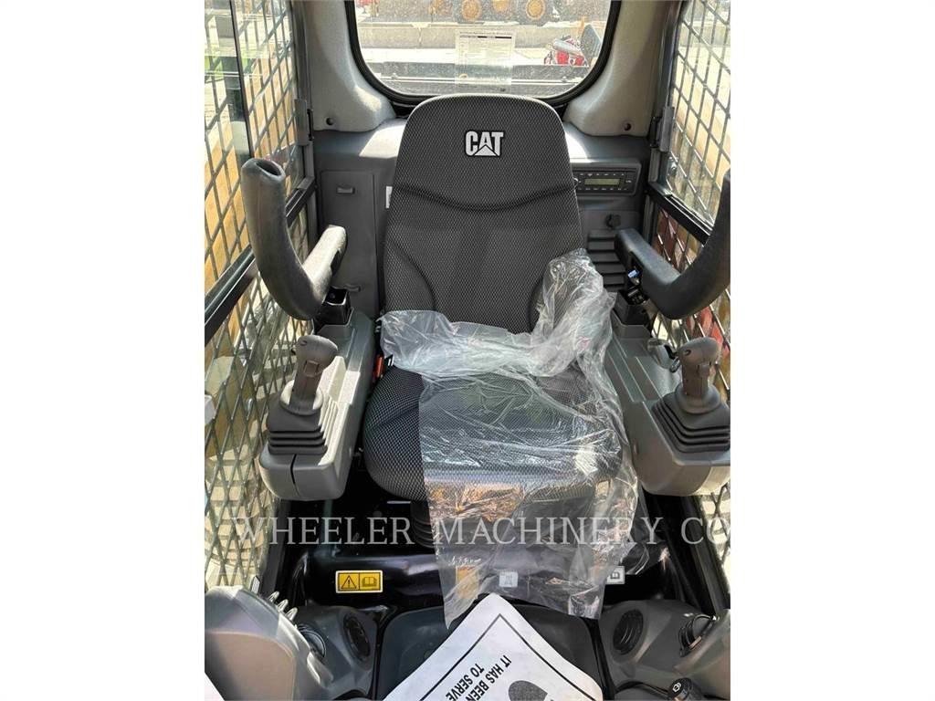 CAT 246D3 C3H2 Lietoti riteņu kompaktiekrāvēji