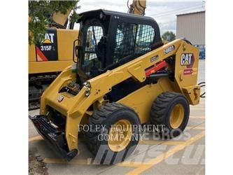 CAT 246D3XPS2C Lietoti riteņu kompaktiekrāvēji