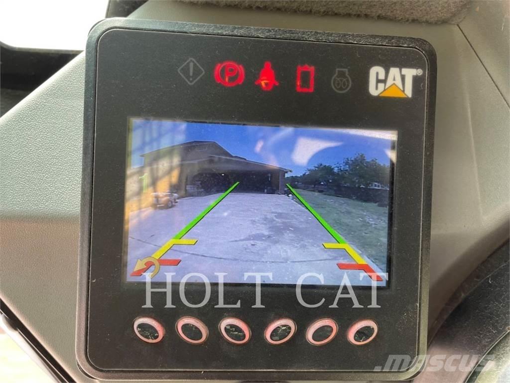 CAT 249D3 Kāpurķēžu iekrāvēji