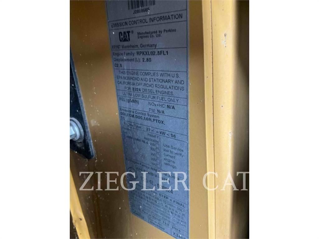 CAT 255 Kāpurķēžu iekrāvēji