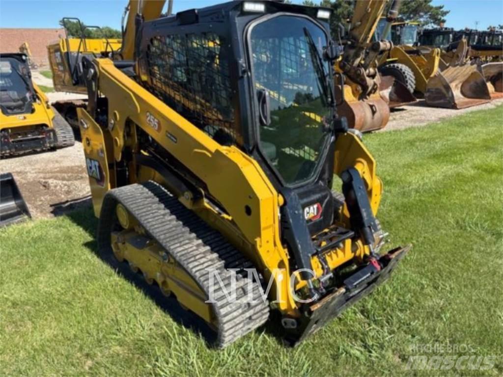 CAT 255-05 Kāpurķēžu iekrāvēji