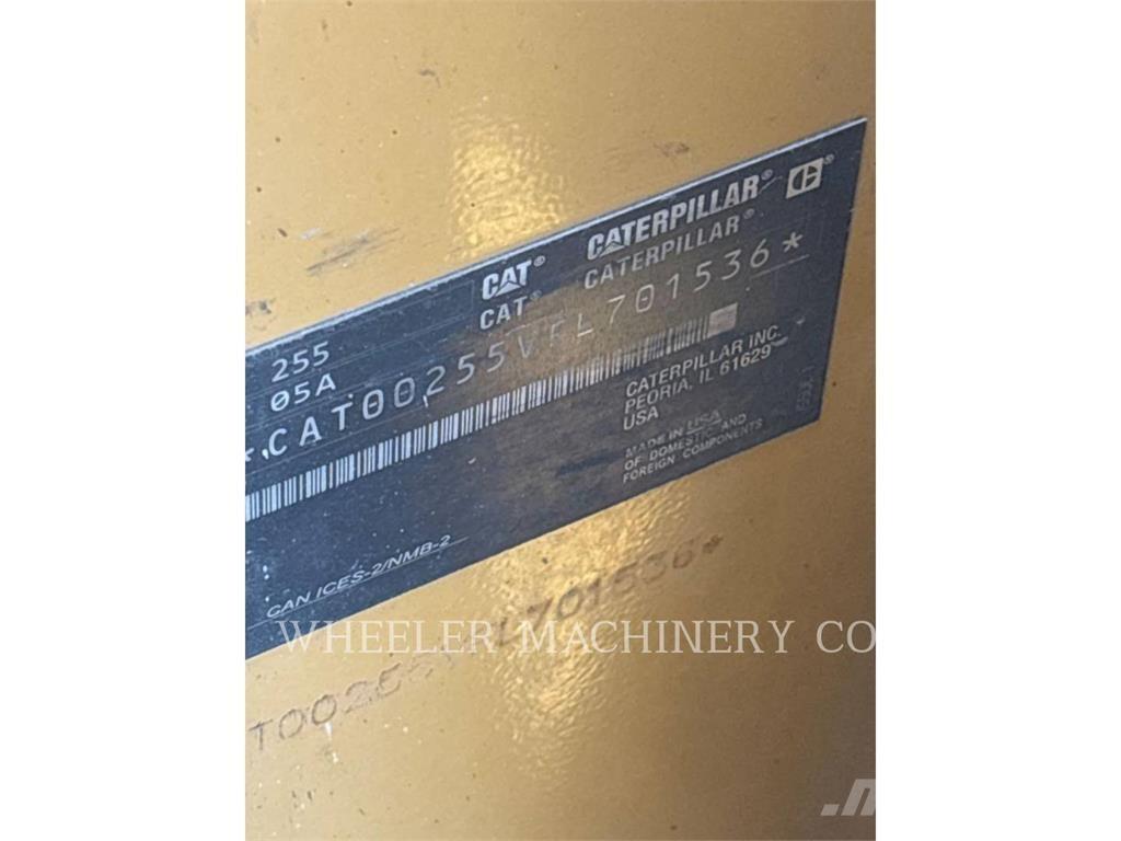 CAT 255 C3HF Kāpurķēžu iekrāvēji