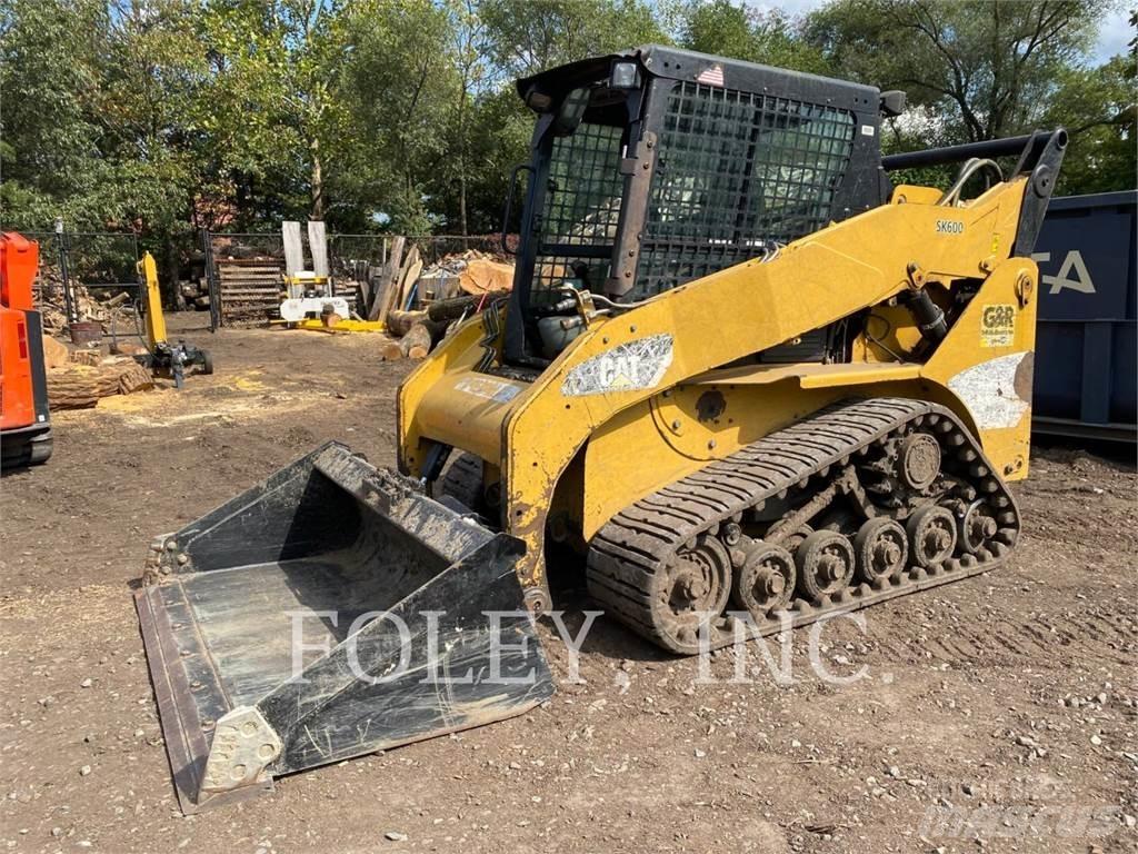 CAT 257B3 Kāpurķēžu iekrāvēji