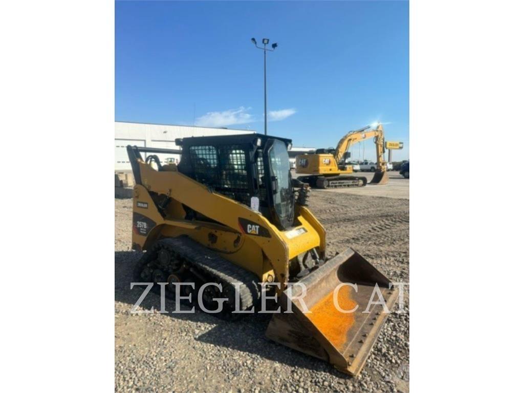 CAT 257B3 Kāpurķēžu iekrāvēji