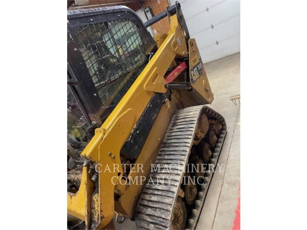 CAT 257D Lietoti riteņu kompaktiekrāvēji