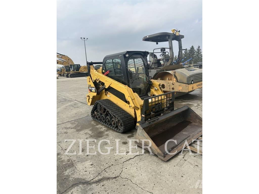 CAT 257D Kāpurķēžu iekrāvēji