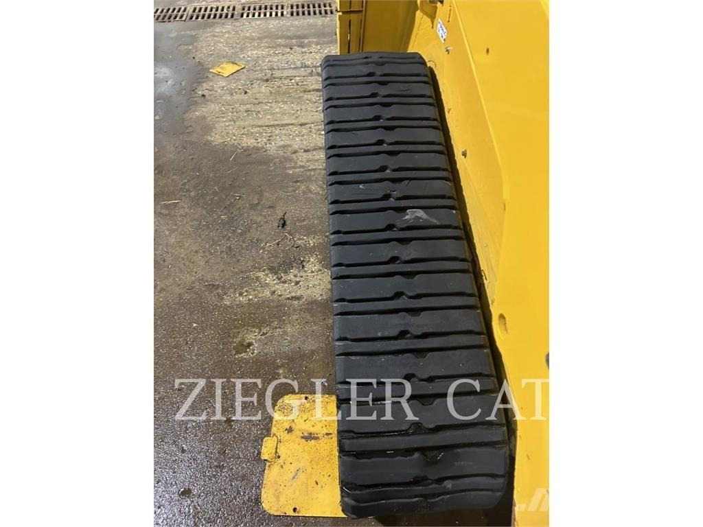 CAT 257D Kāpurķēžu iekrāvēji