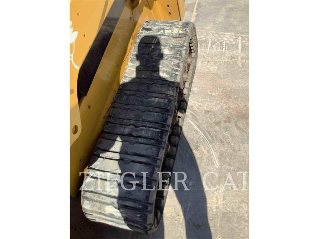 CAT 257D3 Kāpurķēžu iekrāvēji