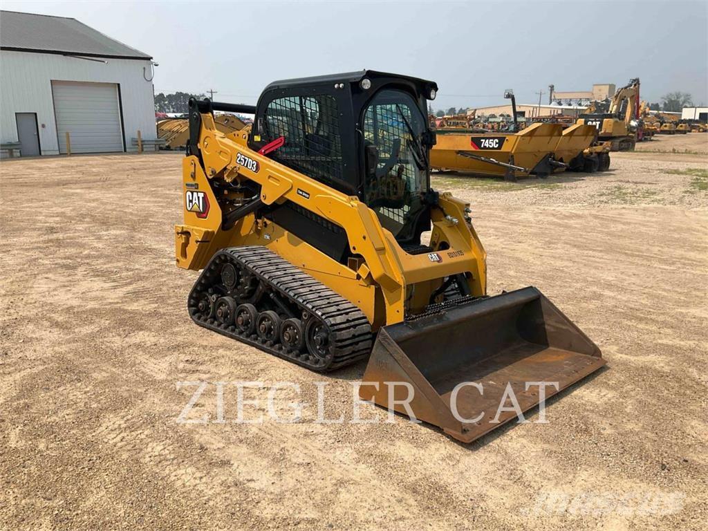 CAT 257D3 Kāpurķēžu iekrāvēji