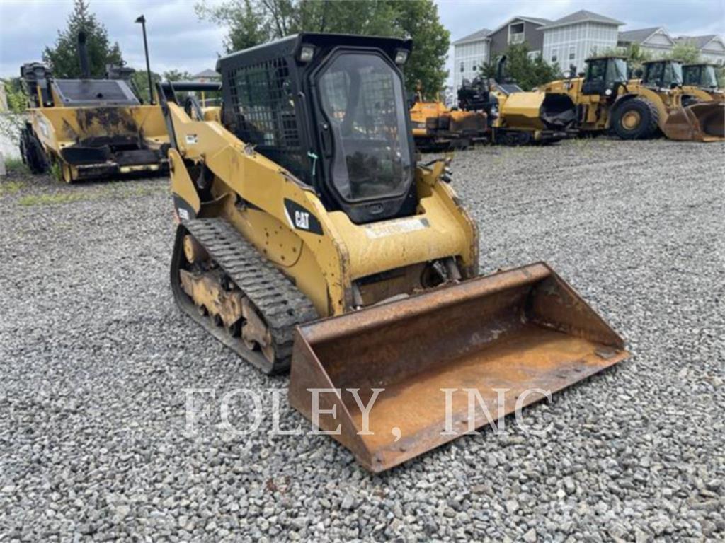 CAT 259B3 Kāpurķēžu iekrāvēji