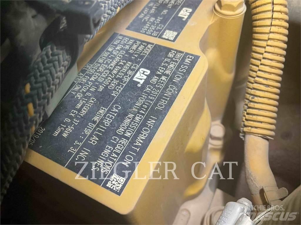 CAT 259D Kāpurķēžu iekrāvēji