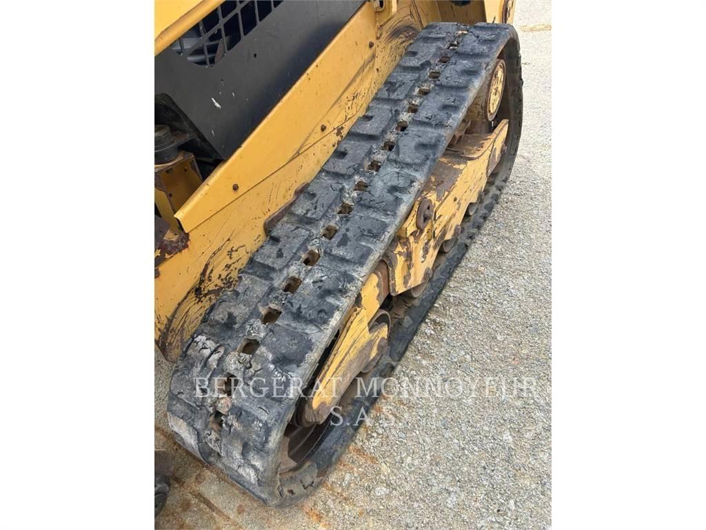 CAT 259D Kāpurķēžu iekrāvēji