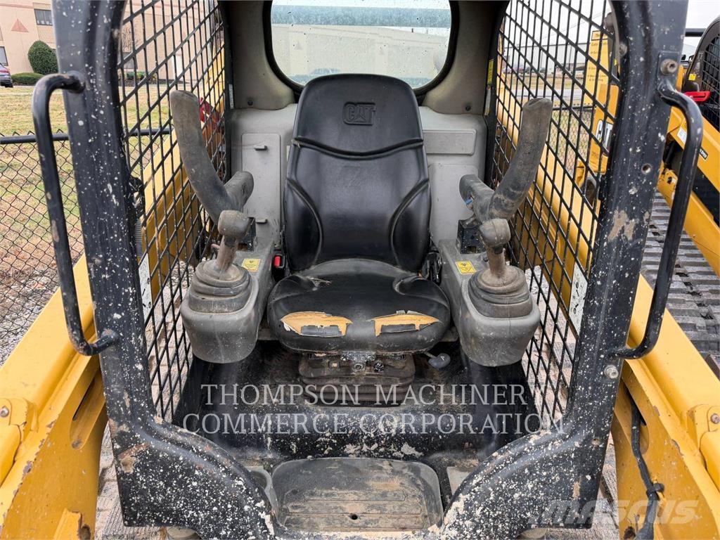 CAT 259D Kāpurķēžu iekrāvēji