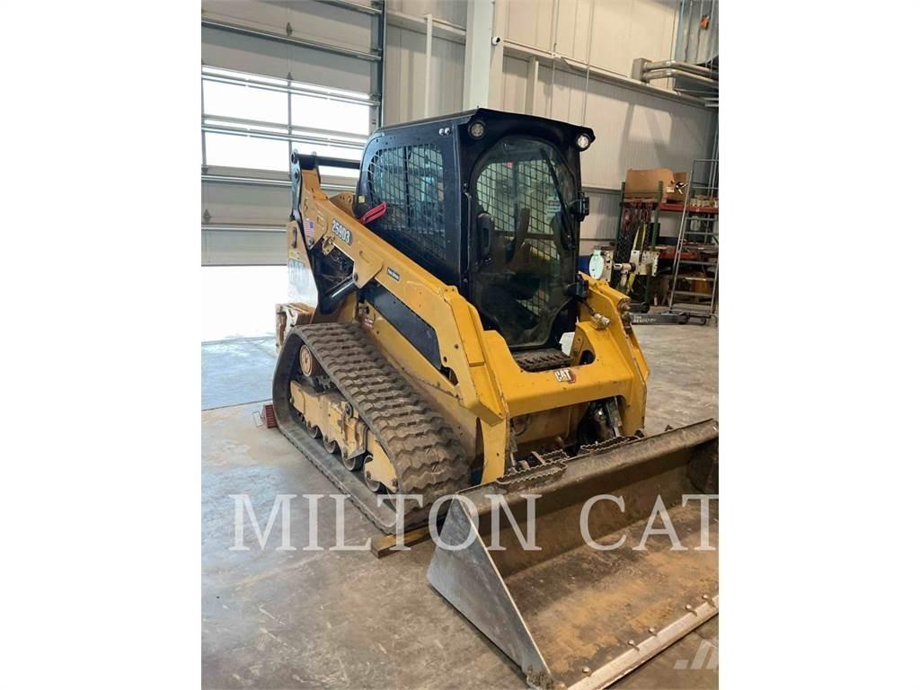 CAT 259D 3 Lietoti riteņu kompaktiekrāvēji