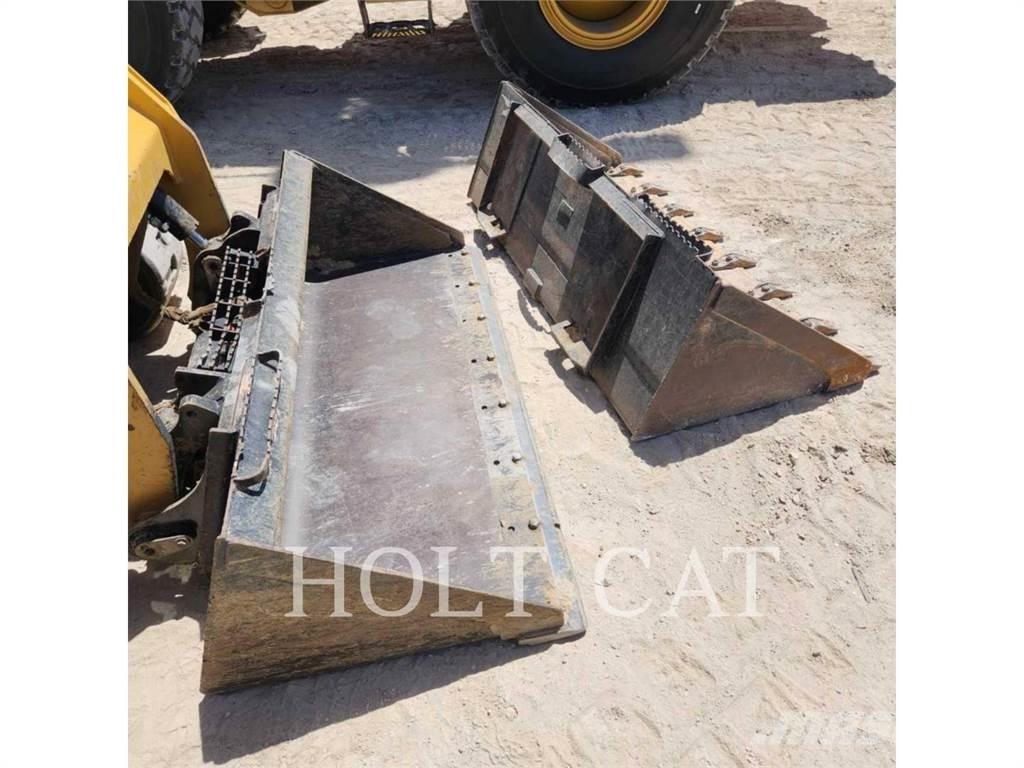 CAT 259D CAB Lietoti riteņu kompaktiekrāvēji