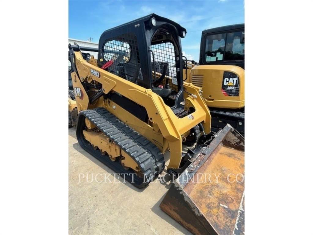 CAT 259D3 Kāpurķēžu iekrāvēji