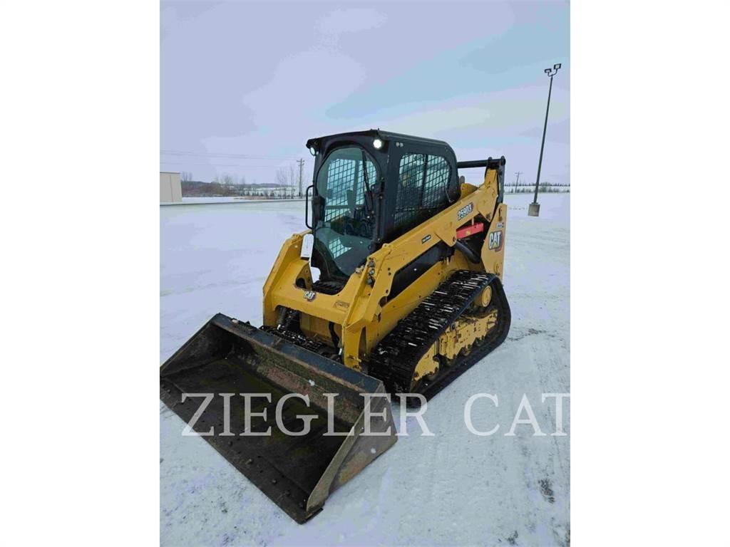 CAT 259D3 Kāpurķēžu iekrāvēji