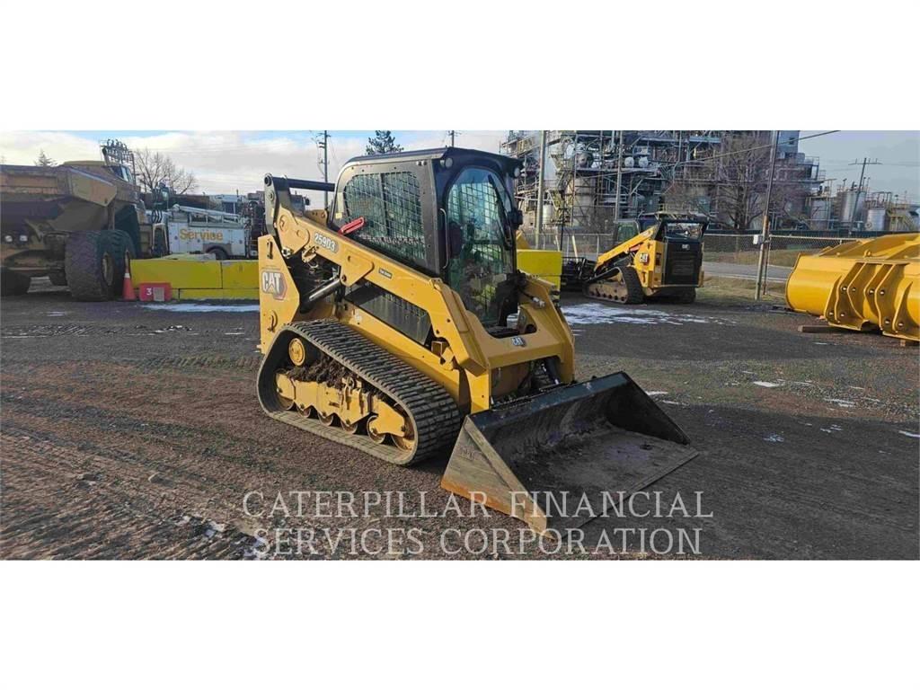 CAT 259D3 Kāpurķēžu iekrāvēji
