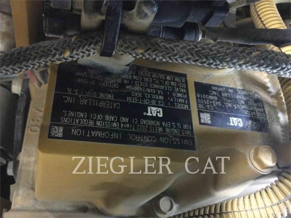CAT 259D3 Kāpurķēžu iekrāvēji