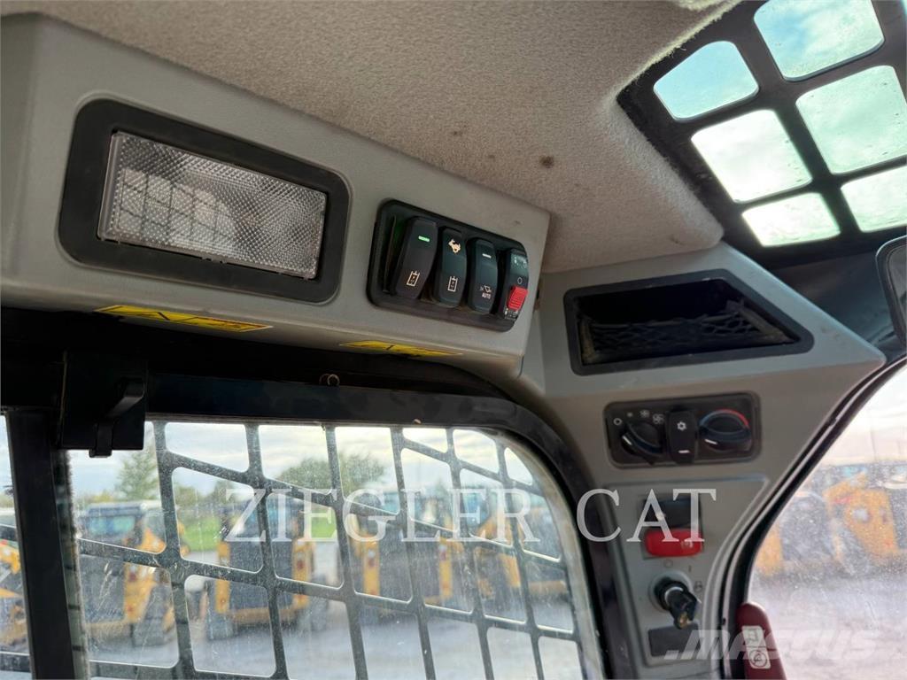 CAT 259D3 Kāpurķēžu iekrāvēji