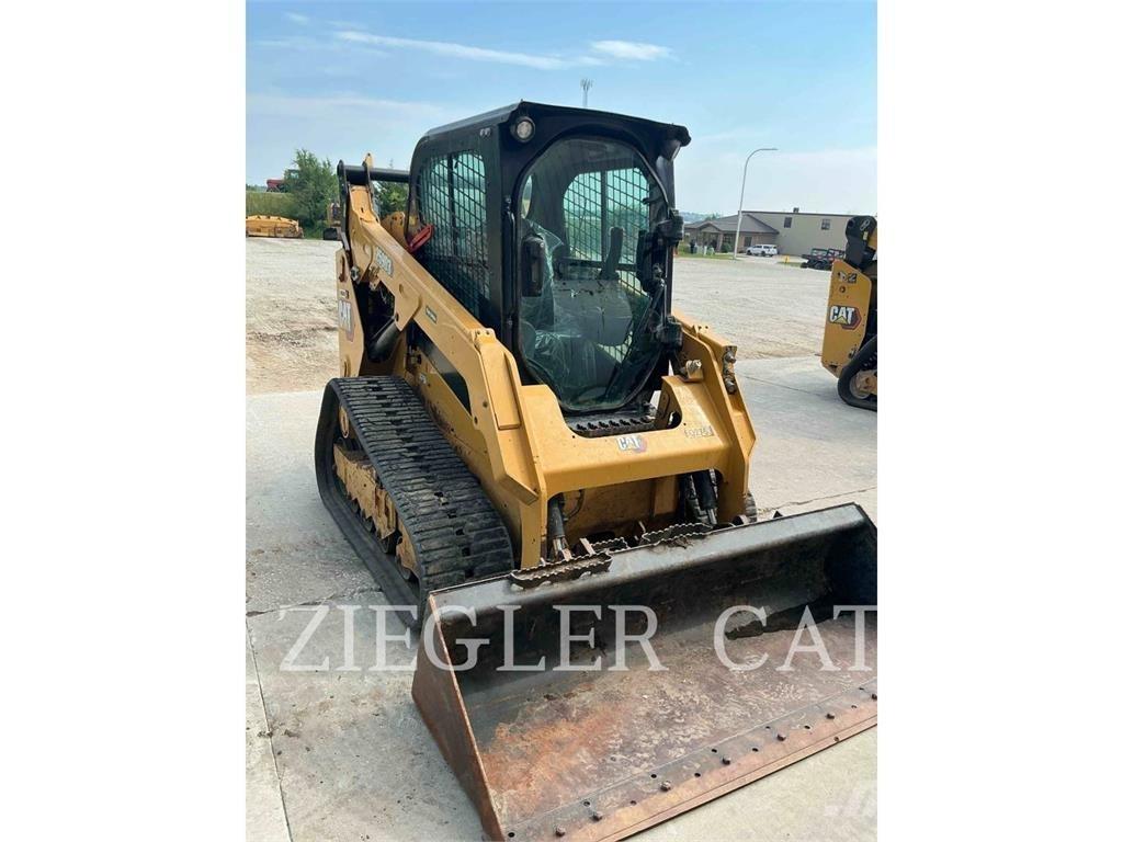 CAT 259D3 Kāpurķēžu iekrāvēji