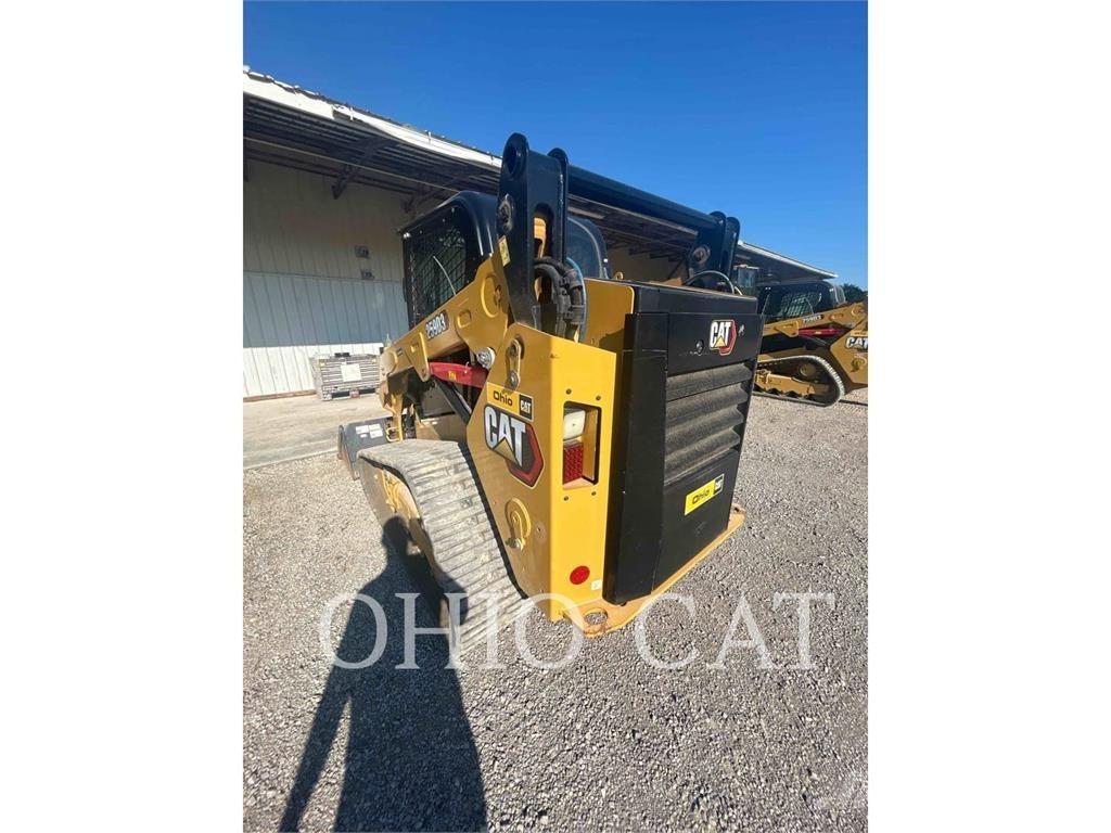 CAT 259D3 Kāpurķēžu iekrāvēji