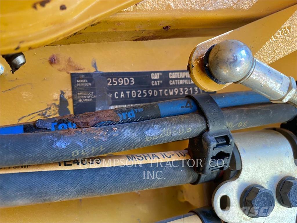 CAT 259D3 Kāpurķēžu iekrāvēji