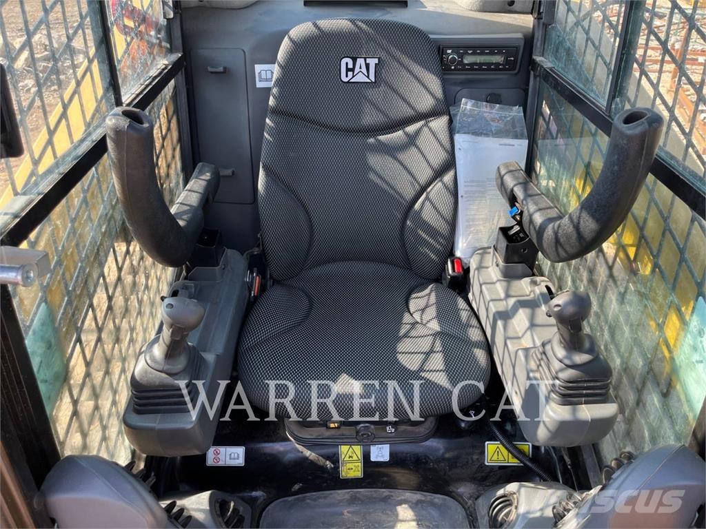 CAT 259D3 C3H2 Kāpurķēžu iekrāvēji