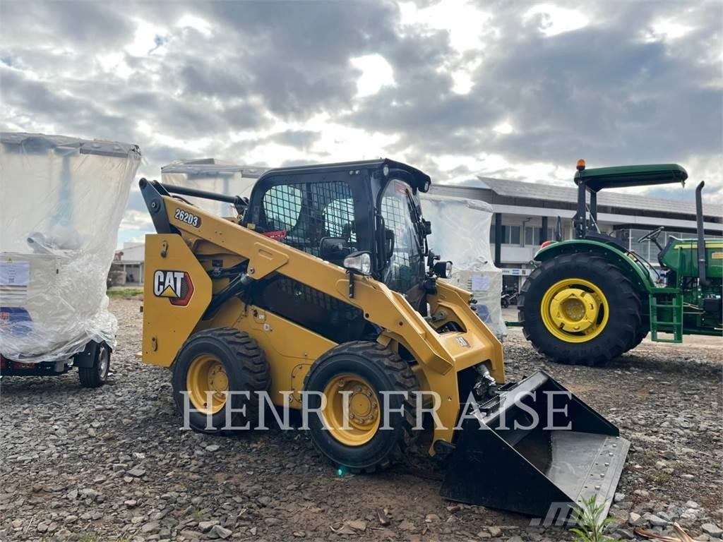 CAT 262 D Lietoti riteņu kompaktiekrāvēji