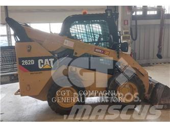 CAT 262D Lietoti riteņu kompaktiekrāvēji