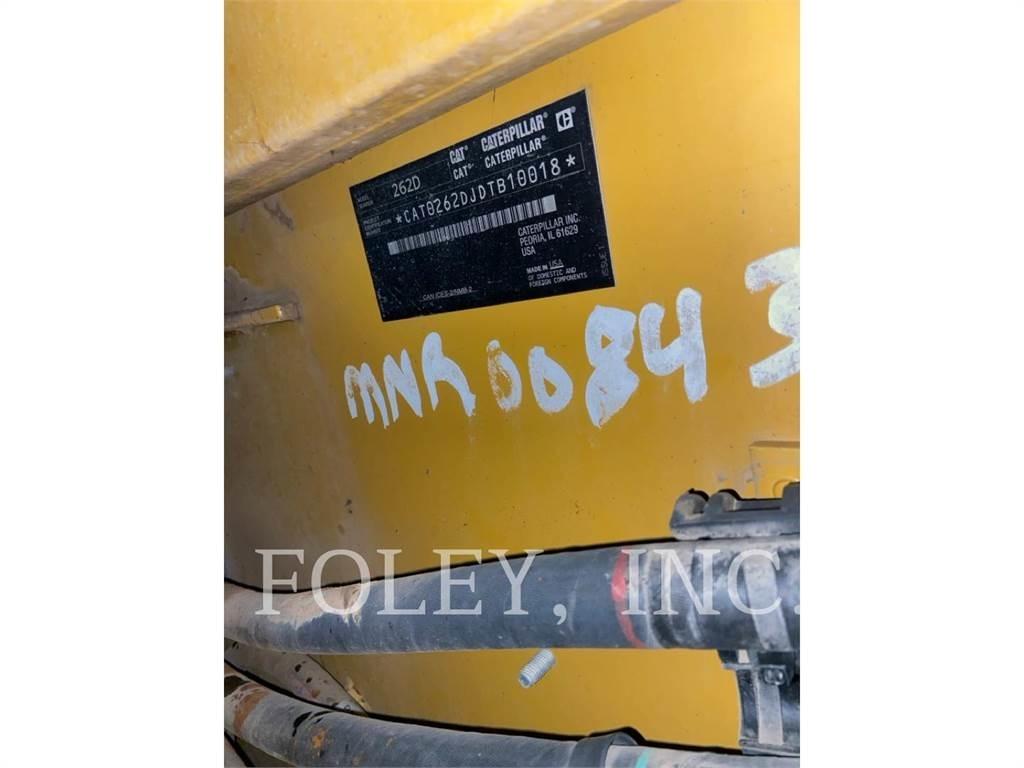 CAT 262D Lietoti riteņu kompaktiekrāvēji