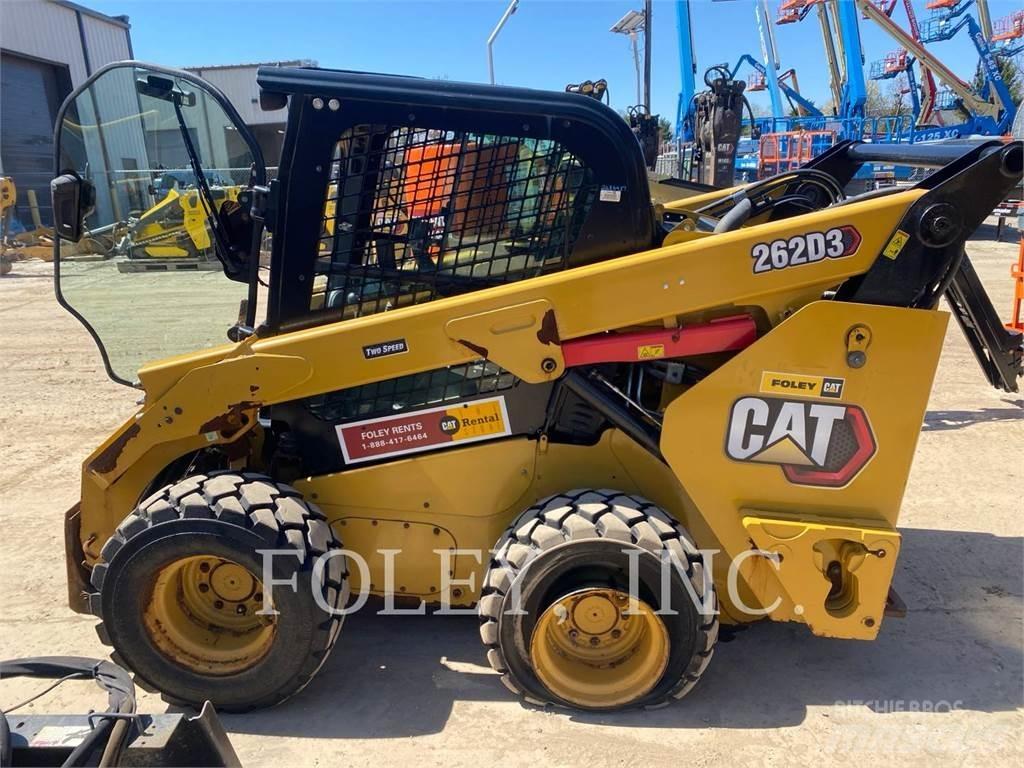 CAT 262D3 Lietoti riteņu kompaktiekrāvēji