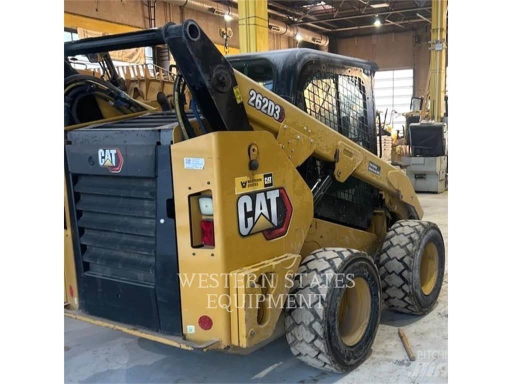 CAT 262D3 Lietoti riteņu kompaktiekrāvēji
