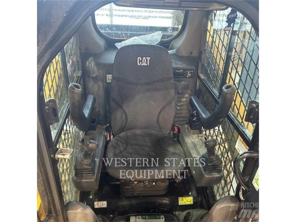 CAT 262D3 Lietoti riteņu kompaktiekrāvēji